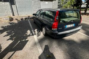 Volvo  V70 2400 gpl