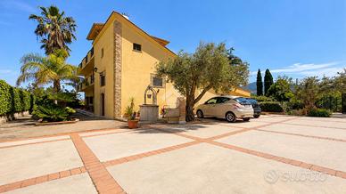 VILLA SINGOLA A PARTINICO