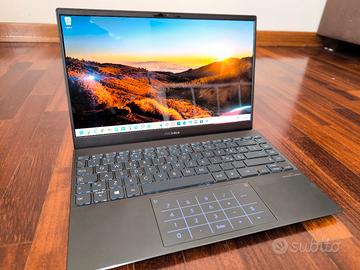 ASUS Zenbook 13 OLED - 8Gb Ram, 512 Gb Memoria
