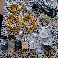 lotto adattatori ADSL cavi rete e cavo vga