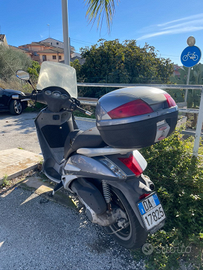 Scooter Peugeot Geopolis 250