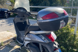 Scooter Peugeot Geopolis 250