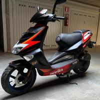 Scooter Aprilia SR 50 sport - 11000km - Originale