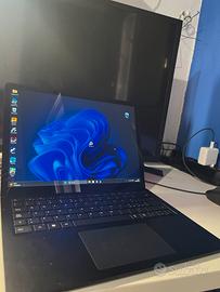 microsoft surface laptop 5 con scatola