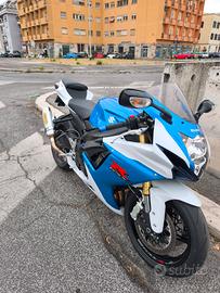 Suzuki GSX r 750