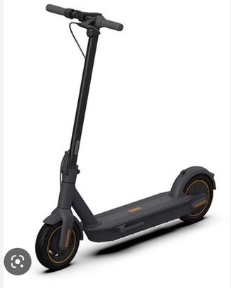 Monopattino NINEBOT G 30