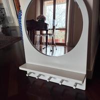 specchio da parete IKEA con mensola e ganci