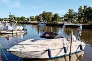 Barca 2 posti letto + Motore 80CV 4 Tempi