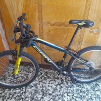 Bici MTB CRV 24" – Buone condizioni


