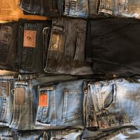 Box misto jeans (17 capi)