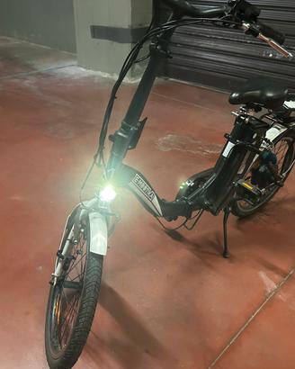 Bici elettrica E-motika