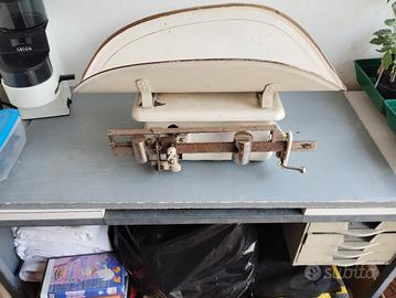 Bilancia pesa neonati 