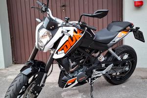 KTM Duke 125 2015