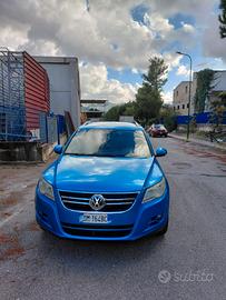 Volkswagen Tiguan 2.0 16V TDI DPF Sport & Style (1