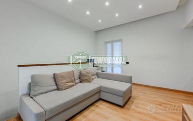 2 LOCALI RISTRUTTURATO, SENZA SPESE CONDOMINIALI