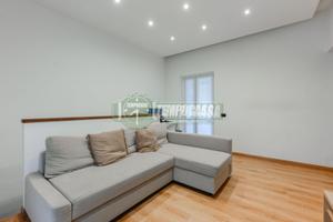 2 LOCALI RISTRUTTURATO, SENZA SPESE CONDOMINIALI