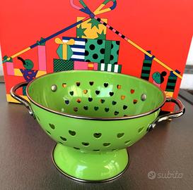 Cestino verde cuoricini in metallo porta caramelle