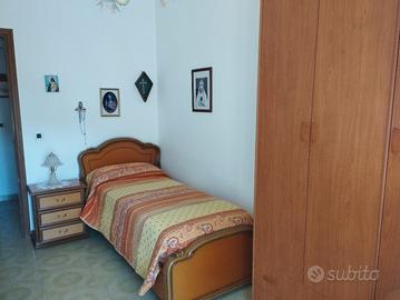 letto e comodino