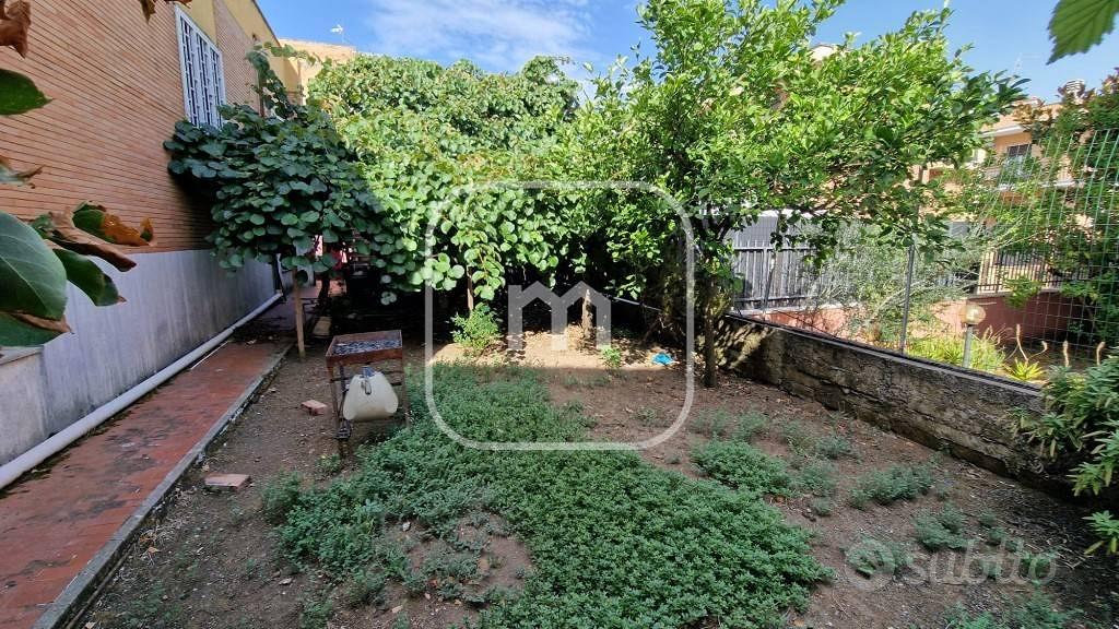 Casa – Roma, Borghesiana - Vista 2