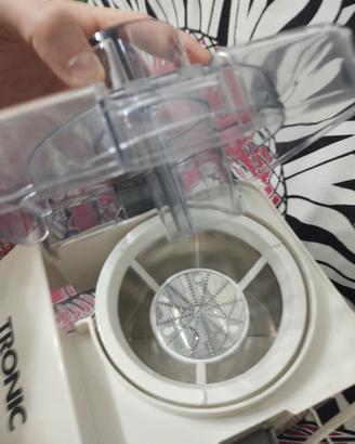 Centrifuga frutta e verdura 