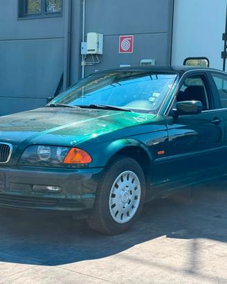 BMW 320I E46 per ricambi usati 206S4