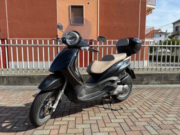 Piaggio Beverly 300 i.e.