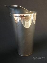 Bicchiere da cocktail in metallo argentato