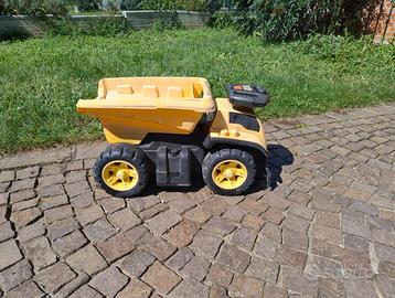 Camion ribaltabile e cavalcabile