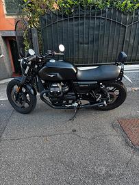 Motoguzzi v7 iii stone