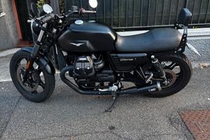 Motoguzzi v7 iii stone