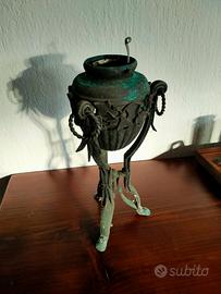 brucia incenso in bronzo e ferro battuto 