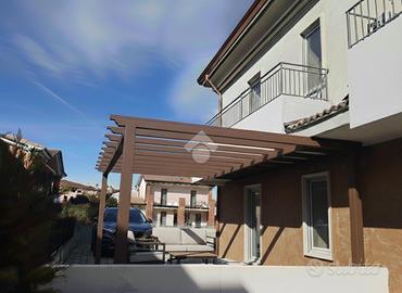 VILLA A SCHIERA A ISOLA VICENTINA