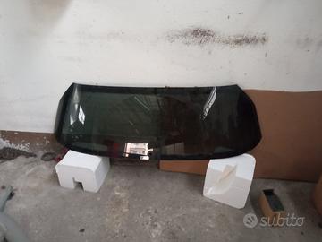 Lunotto posteriore golf 8