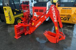 A117 Braccio Hitachi per mini pala