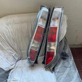 FANALI POST TATA ARIA
