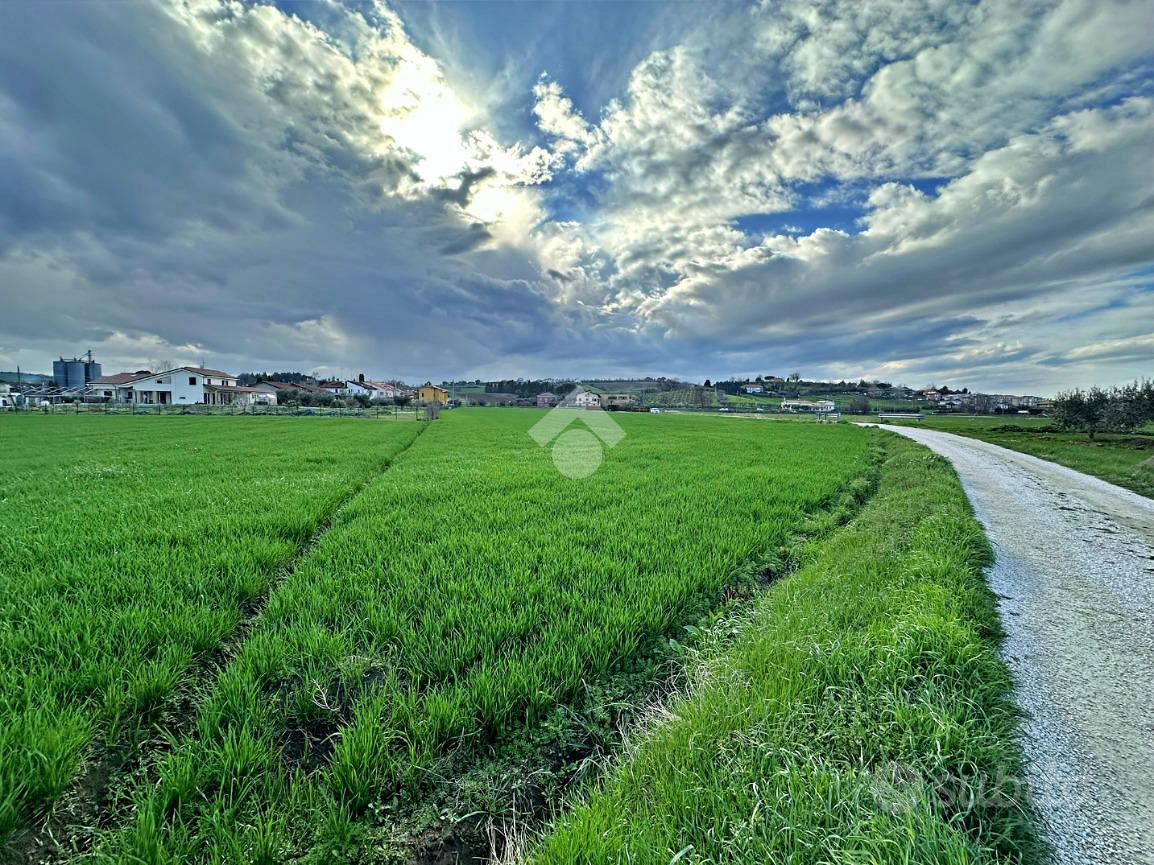 TER. AGRICOLO A SAN GIOVANNI IN MARIGNANO - Vista 3