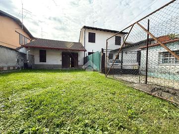 CASA INDIPENDENTE A CASTELLEONE