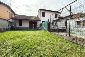 CASA INDIPENDENTE A CASTELLEONE