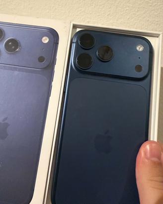 Iphone 17 pro max BATTERIA 92%