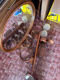 Arredamento bagno in legno