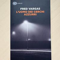 Libro “L’uomo dei cerchi azzurri”