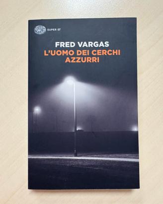 Libro “L’uomo dei cerchi azzurri”