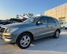 MERCEDES-BENZ ML 250 BlueTEC 4Matic Premium