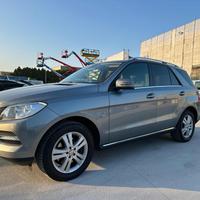 MERCEDES-BENZ ML 250 BlueTEC 4Matic Premium