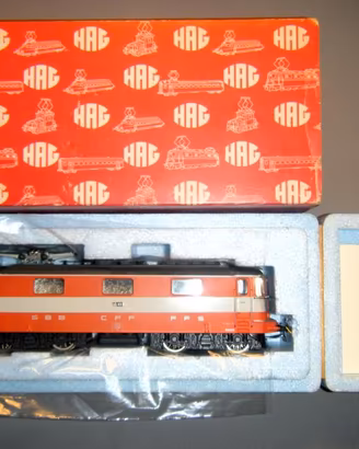 trenini Hag art 211 locomotiva SBB Re 4/4 scala H0