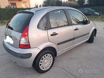 citroen c3 1.1 benzina solo 40.milakm 2007 unipro