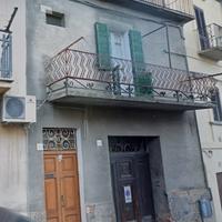 Casa storica in centro a Scerni