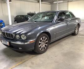 JAGUAR XJ6 XJ6 3.0 V6 iscrivibile ASI