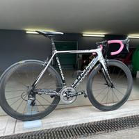 Cannondale super six shimano ultegra.