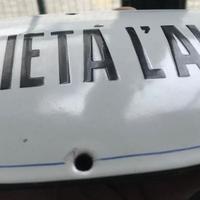 targa insegna smaltata bombata  proprietà l'alpina